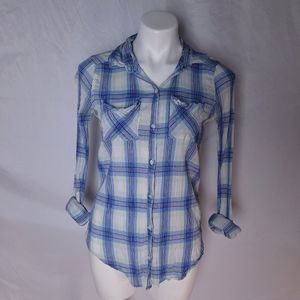 Blue plaid button up